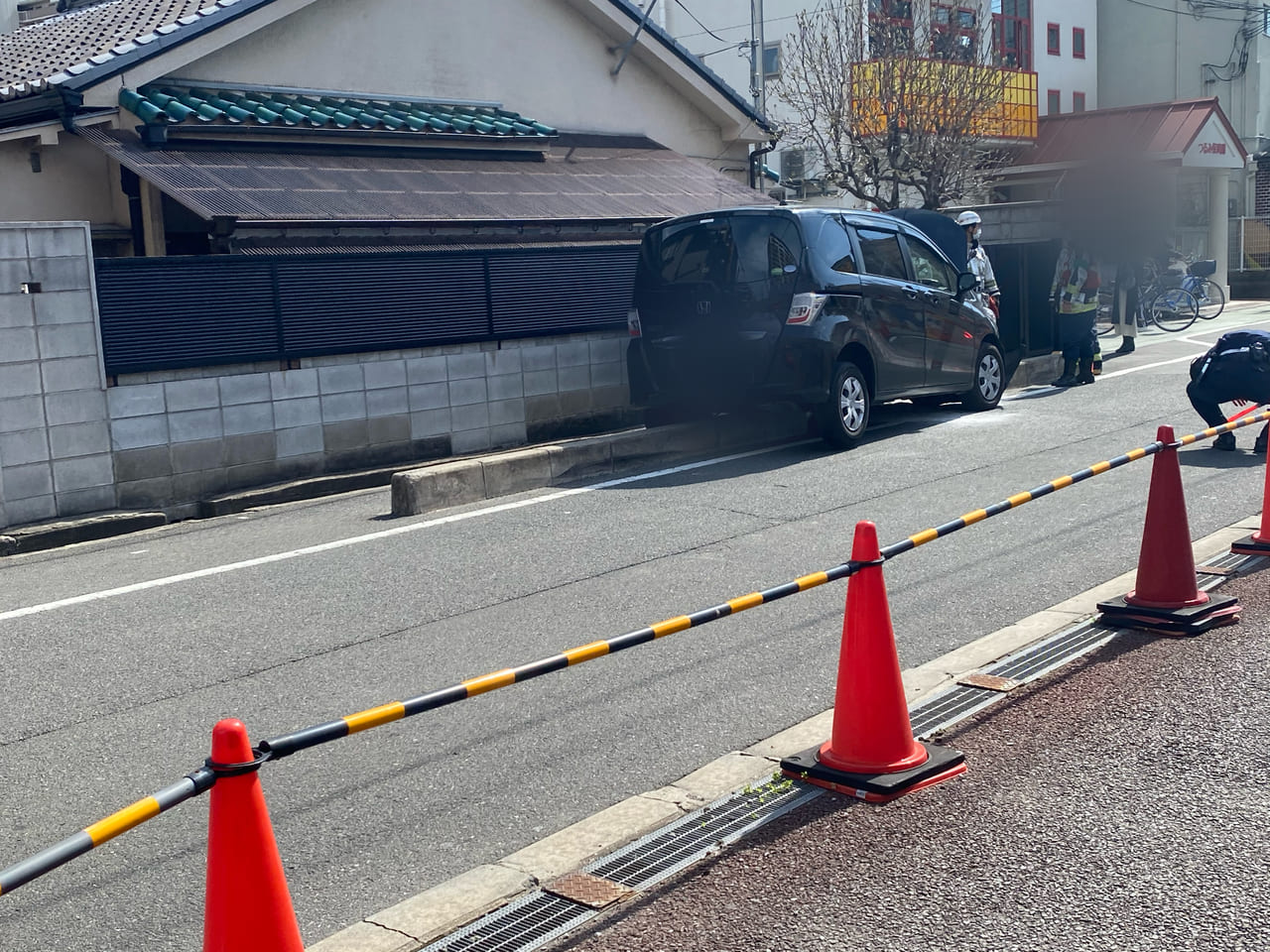 最新 車 縁石 乗り上げ 車 縁石 乗り上げ オイル漏れ